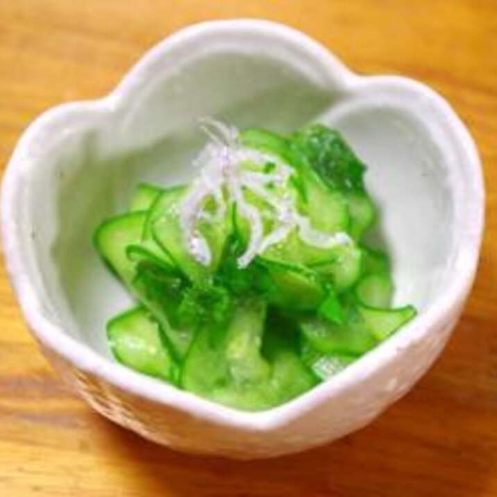 さっぱり すし酢で簡単きゅうりと大葉の酢の物 レシピ 作り方 By Fraise 楽天レシピ さっぱり すし酢で簡単きゅうりと大葉の酢の物 レシピ 作り方 By Fraise 楽天レシピ